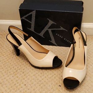 Brand new women's shoes